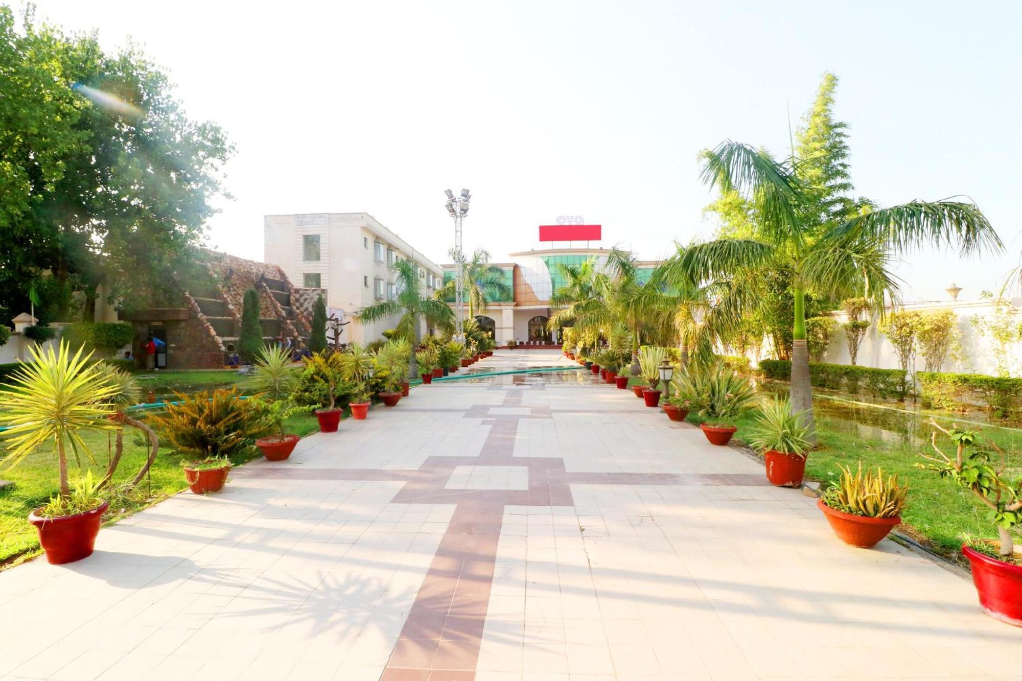 Hotel O Sangam Resort Shahpur  Exterior photo